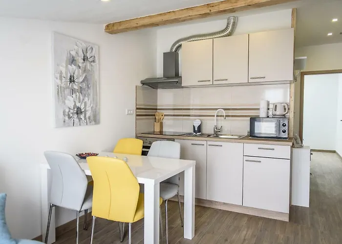 Apartman Nina * Задар