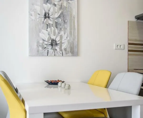 Apartman Nina * Задар