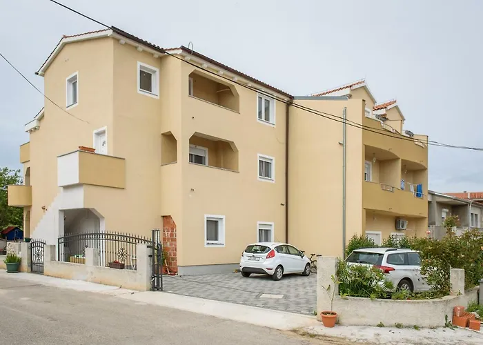 Apartman Nina Апартаменты Задар