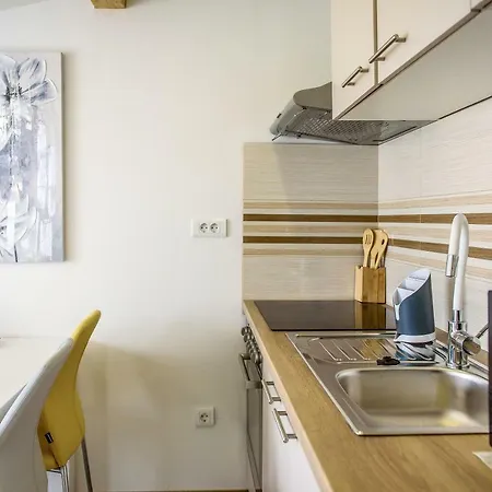 Apartman Nina Apartment